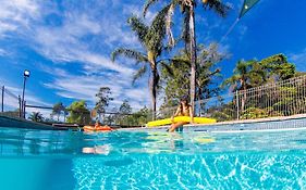 Kalaru Holiday Village